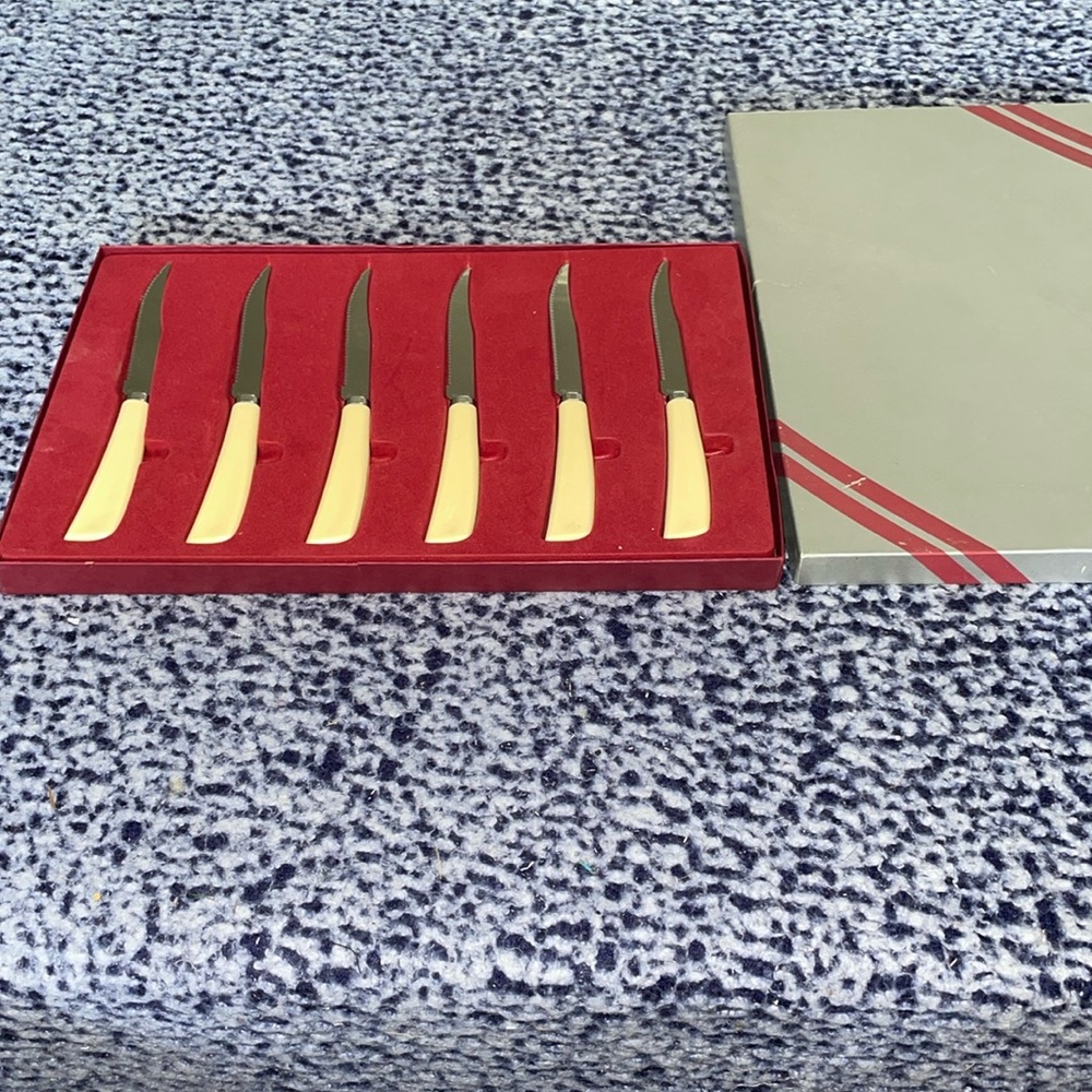Vintage Quikut set of 6 stainless steel knives